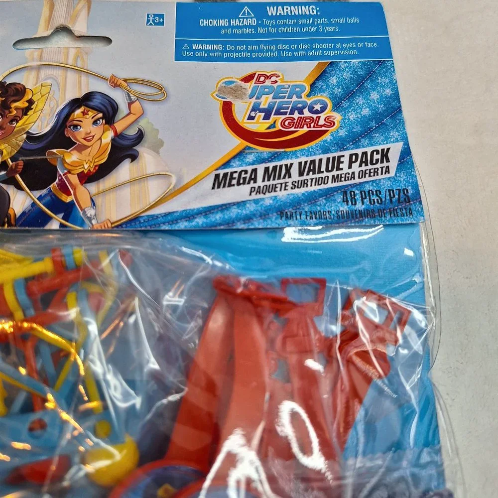 DC‎ Super Hero Girls 48 Piece Favor Pack Birthday Party Supplies New